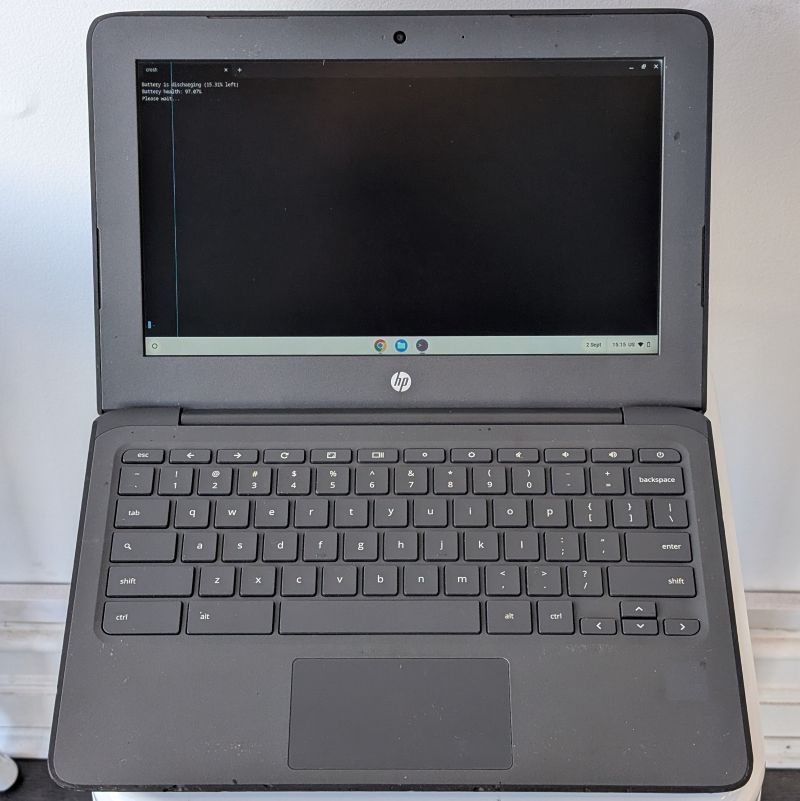 HP ChromeBook G6 EE 11.6" HD Laptop - Intel Celeron N3350/4GB RAM/32GB SSD/Chrome OS