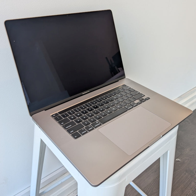 Apple MacBook Pro A2141 (2019) 16" with Touch Bar - Intel Core i7-9750H/32GB RAM/512GB SSD/Radeon Pro 5300M/OS Sequoia