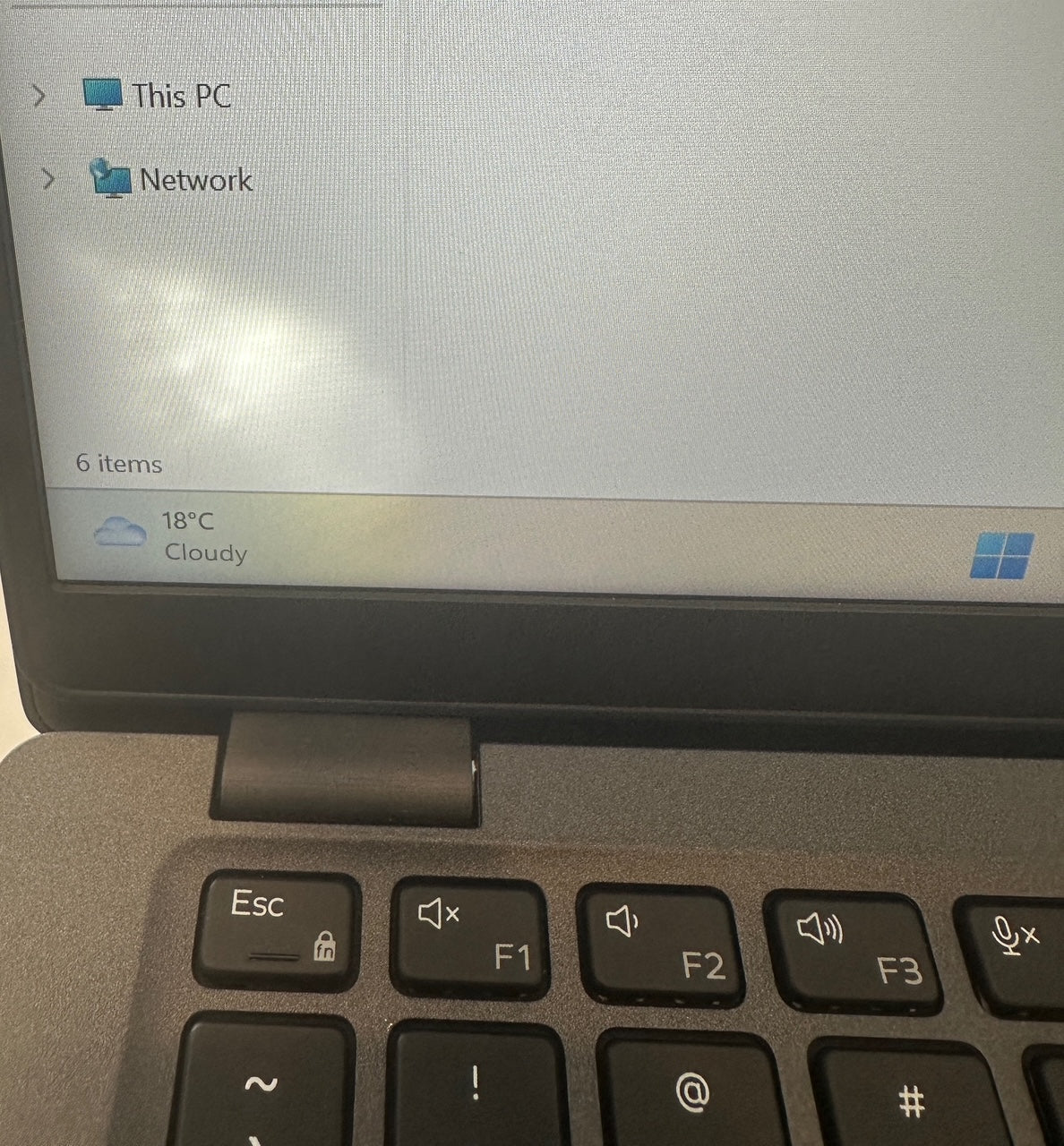 Dell Latitude 5400 14" FHD Laptop - Intel Core i5-8350U/16GB RAM/512GB SSD/Windows 11