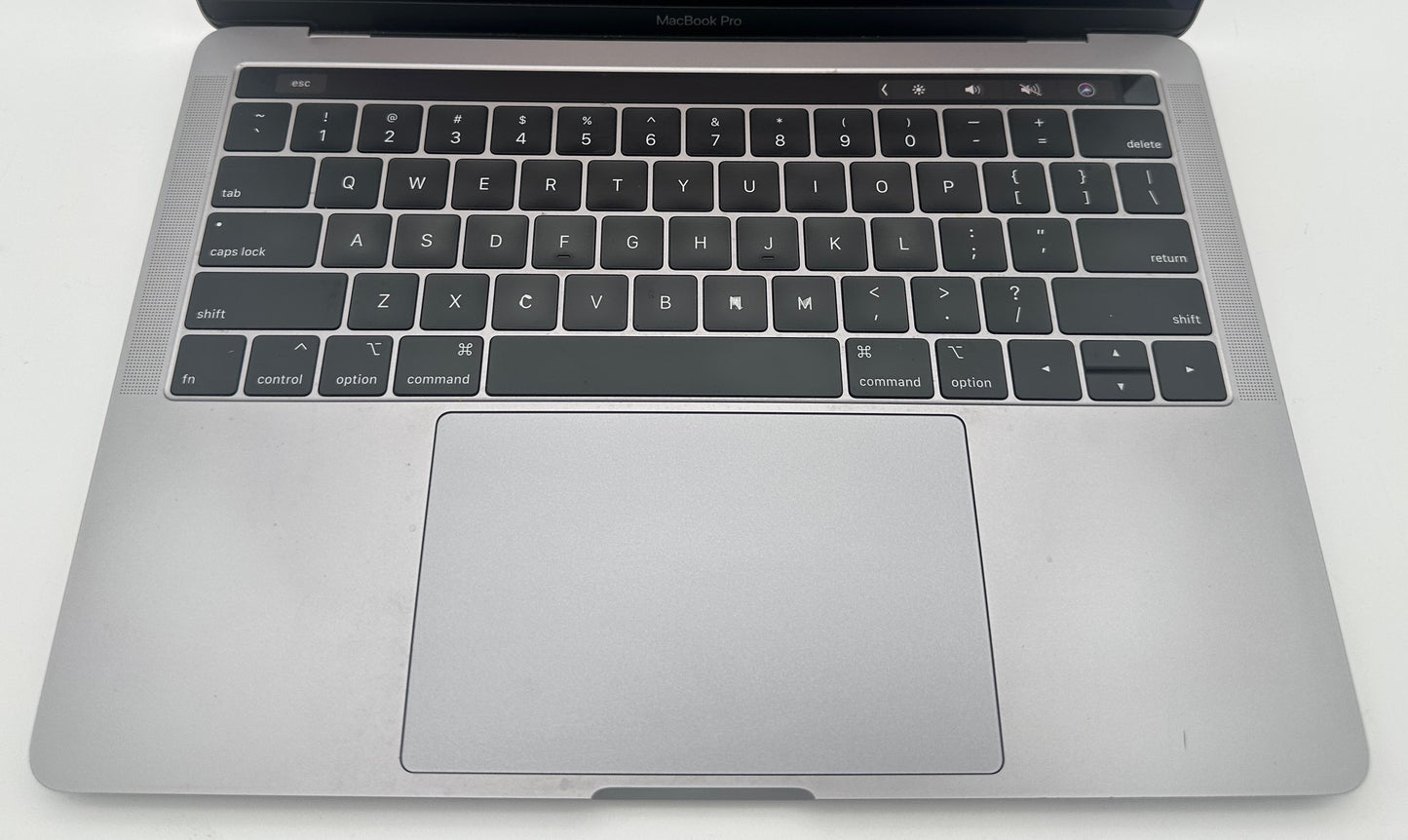 Apple MacBook Pro A2159 (2019) 13" with Touch Bar - Intel Core i5-8257U/8GB RAM/256GB SSD