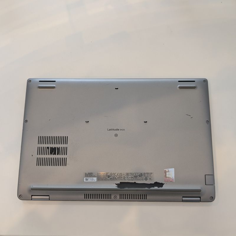 Dell Latitude 5420 14" FHD Touchscreen Laptop - Intel Core i7-1185G7/32GB RAM/512GB SSD/Windows 11