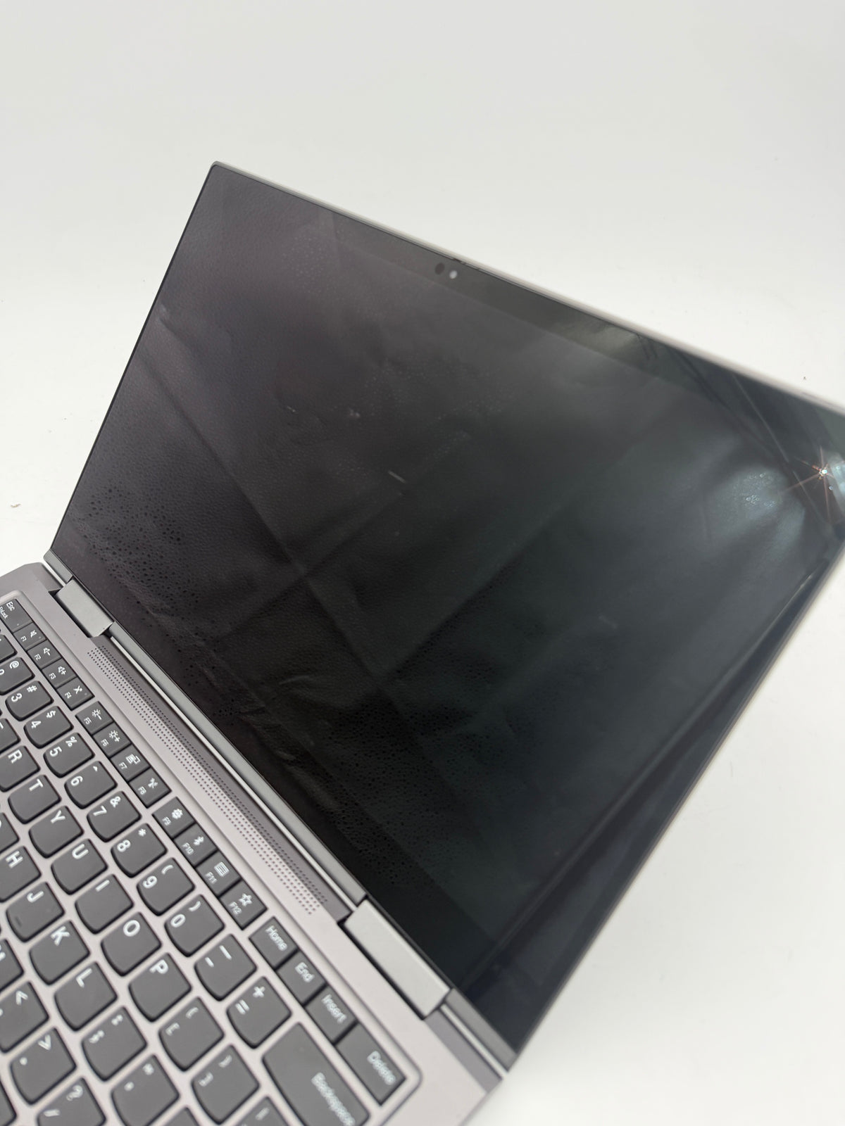 Lenovo ThinkPad X1 Yoga 4th Gen 14" QHD 2-in-1 Touchscreen Laptop - Intel Core i7-8565U/8GB RAM/256GB SSD/Stylus Pen/Windows 11