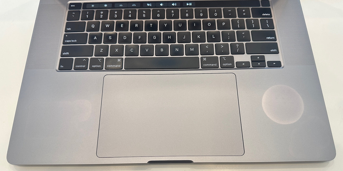 Apple MacBook Pro A2141 (2019) 16" with Touch Bar - Intel Core i7-9750H/16GB RAM/512GB SSD/Radeon Pro 5300M/OS Sequoia