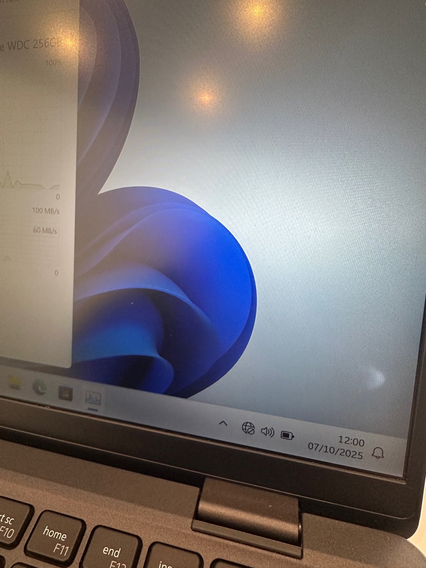 Dell Latitude 7420 14" FHD Touchscreen Laptop - Intel Core i7-1165G7/16GB RAM/256B SSD/Windows 11