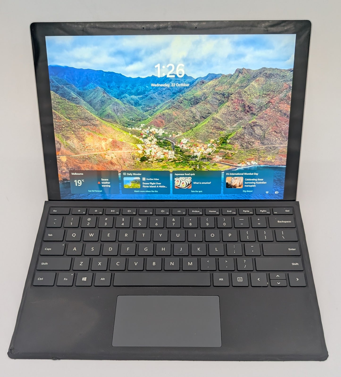 Microsoft Surface Pro 7+ 12.3" Tablet PC - Intel Core i5-1135G7/8GB RAM/256GB SSD/Windows 11